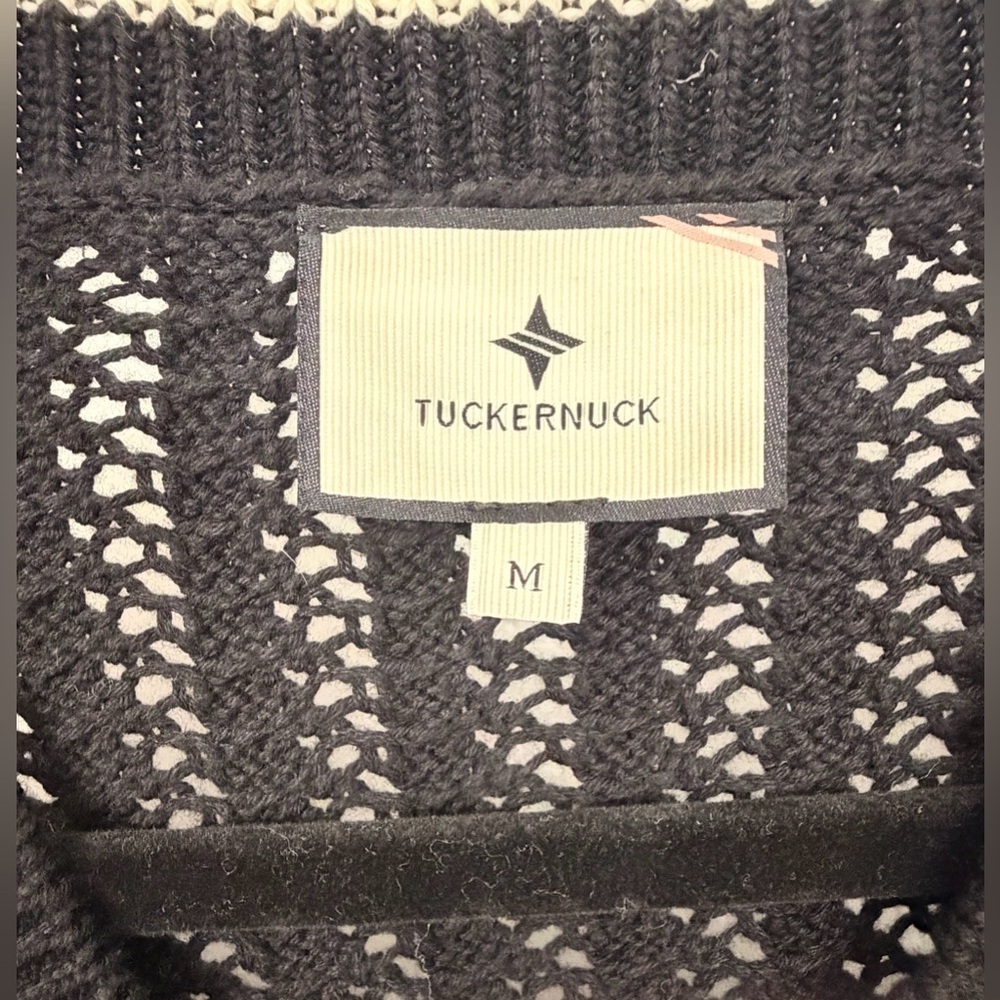 Tuckernuck Irene Cropped V-Neck Sweater Black & White Trim Size Medium - Picture 4 of 8